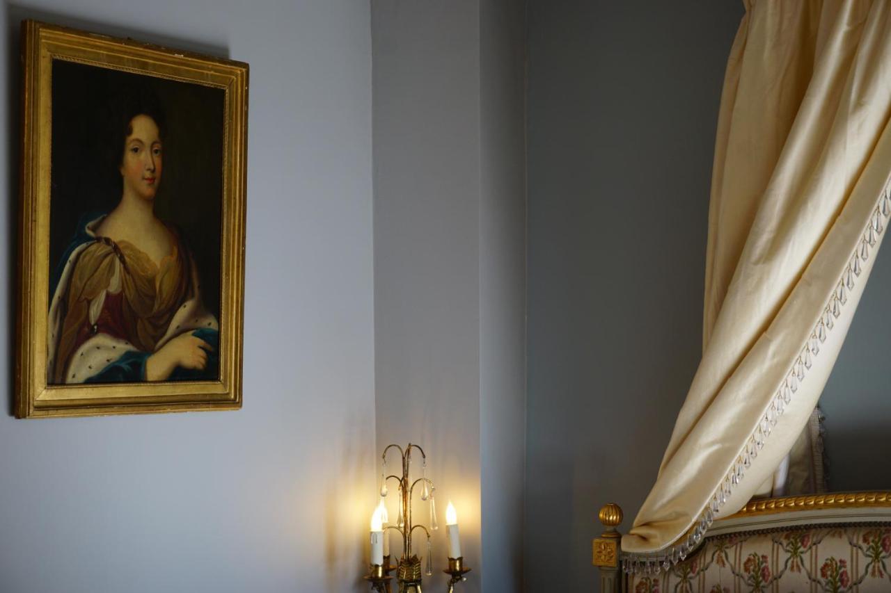 Manoir De La Comtesse Lägenhet Chailly-en-Biere Exteriör bild