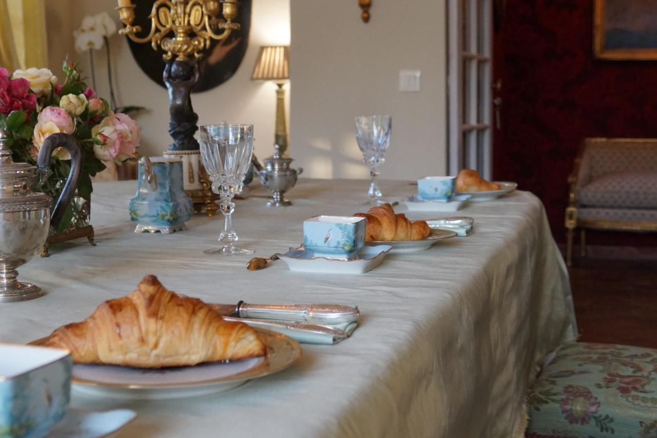 Manoir De La Comtesse Lägenhet Chailly-en-Biere Exteriör bild